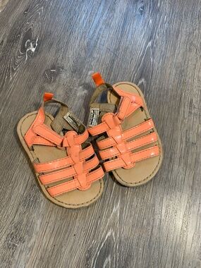3/$10💕 Carter's Coral Patent Strappy Toddler Sandals